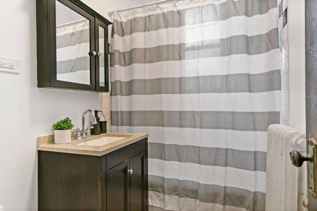 Well-Furnished 1Br Apt In Popular Spot - Belmont J3 Chicago Exteriör bild